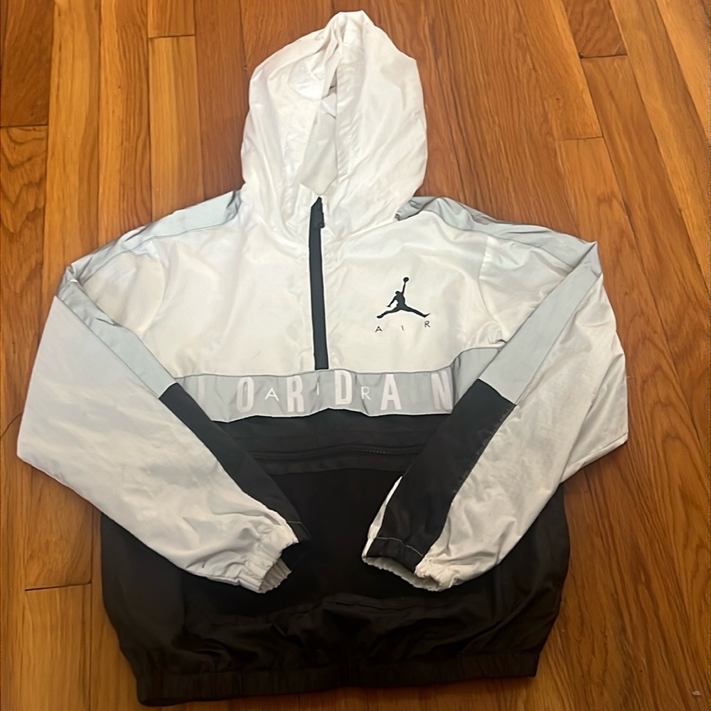 Air Jordan boys windbreaker